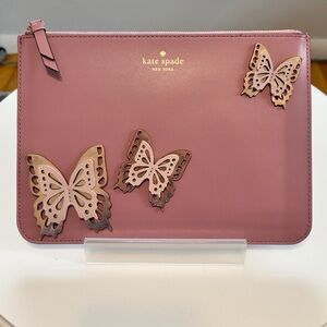 Kate Spade NWT Gia All the Buzz Clutch Butterfly Applique Dusty Peony MSRP $149